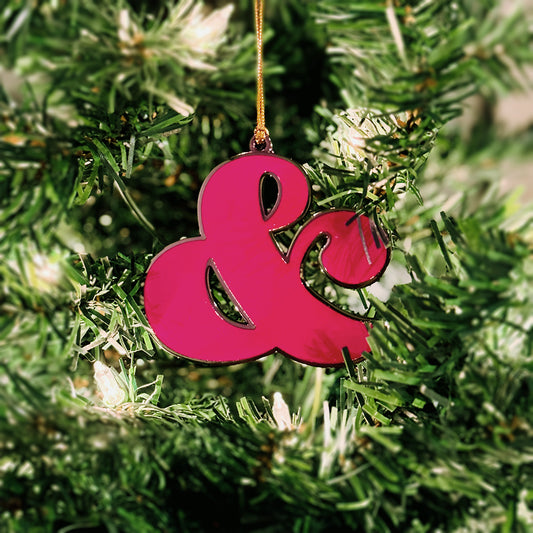& JULIET Ampersand Ornament